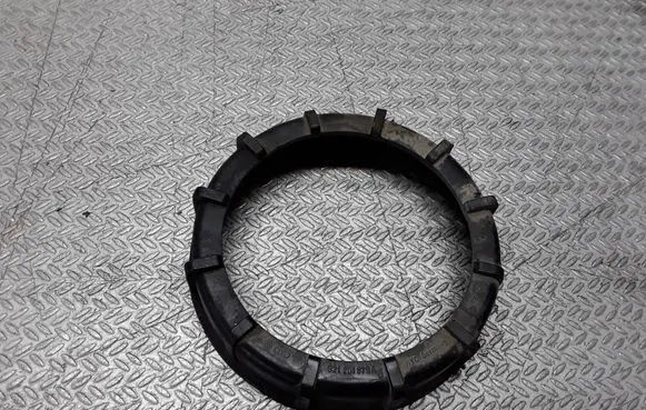 Audi A8 S8 D2 4D In tank fuel pump screw locking ring/nut 321201375A