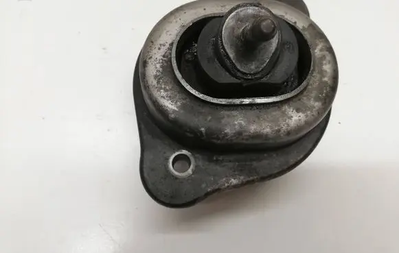BMW X3 E83 Engine mount bracket 3400336