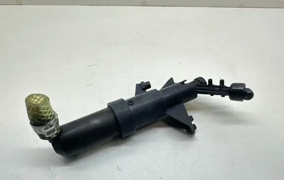 Audi TT TTS Mk2 Headlight washer spray nozzle 8J0955102A