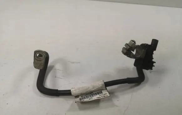 Volkswagen PASSAT B8 Negative earth cable (battery)
