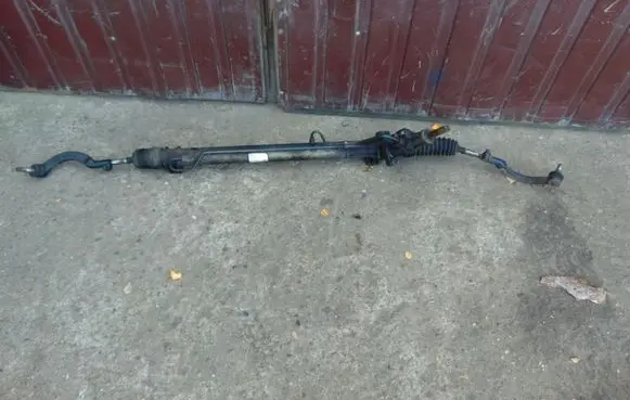 Opel Movano B Steering rack 8200475919