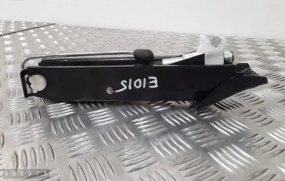 Audi A1 Tool set 6R0011031B