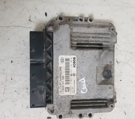 KIA Ceed Engine control unit/module 391142A511 0281017218