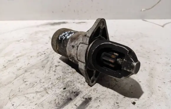 Subaru Forester SF Starter motor 23300AA380