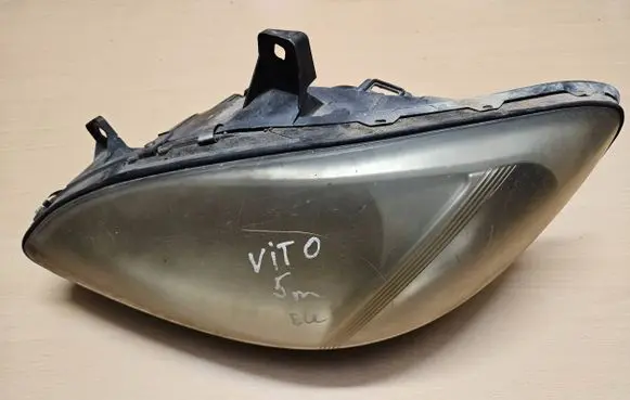 Mercedes-Benz Vito Viano W639 Headlight/headlamp 24670300