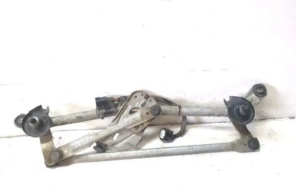 Toyota Avensis T270 Front wiper linkage 