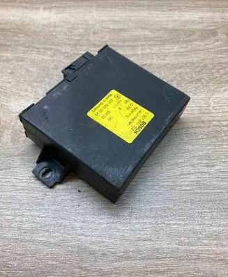 Mercedes-Benz S W220 Light module LCM 2208203026 0307870002