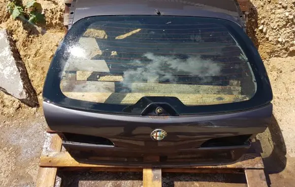Alfa Romeo 156 Tailgate/trunk/boot lid