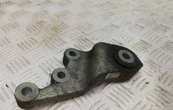 Fiat 500X Gearbox mounting bracket 00519996360 31015 90127