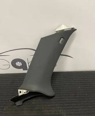 Mercedes-Benz GLC X253 C253 (C) pillar trim A2536906901