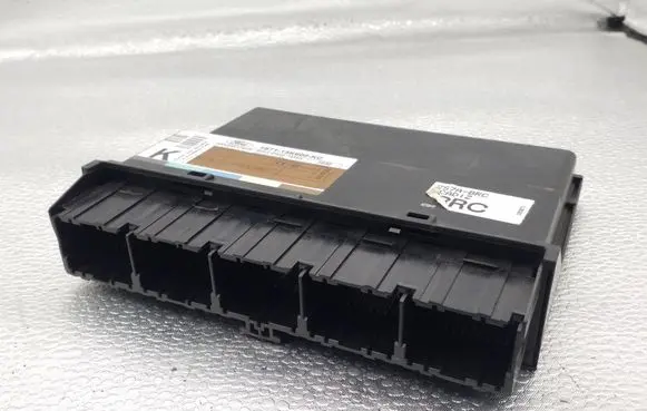 Ford Mondeo Mk III Comfort/convenience module 1S7T15K600KC 5WK48743D