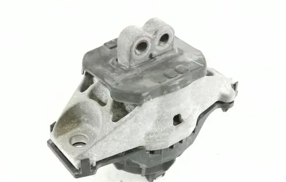 Jeep Grand Cherokee WL Engine mount bracket 68375805AE
