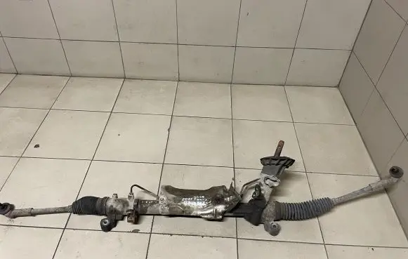 Ford Focus Steering rack 5M513200GG