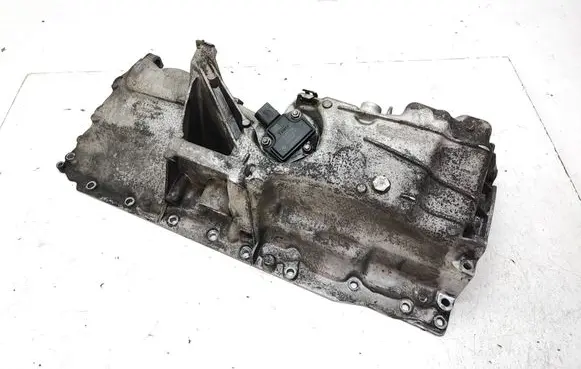 BMW X5 E70 Oil sump 8573880 11138573880