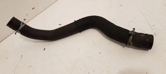 Nissan X-Trail T32 Engine coolant pipe/hose