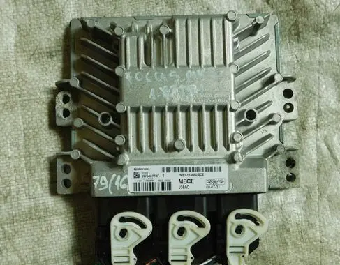 Ford Focus Engine control unit/module ECU 7M51-12A650-BCE 5WS40778FT