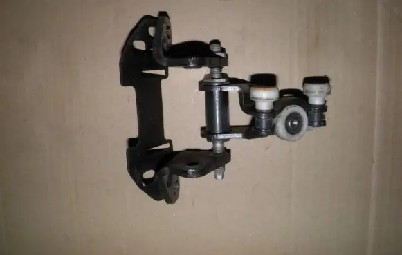 Mercedes-Benz Sprinter W906 Sliding door middle roller runner 