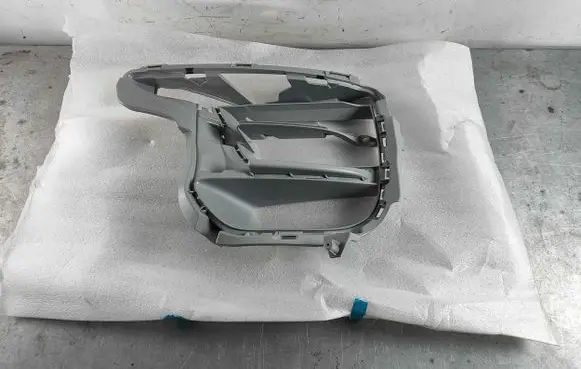 Porsche Macan (95B) Front bumper lower grill 95b807681bg2x