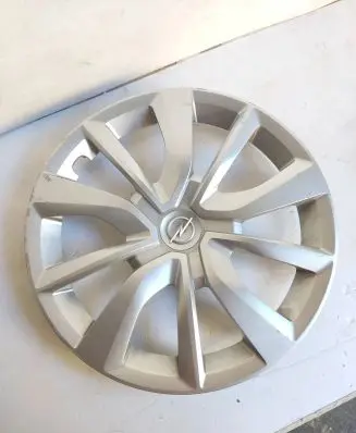 Opel Corsa F R16 wheel hub/cap/trim 