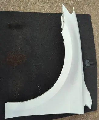 Volkswagen Golf VII Fender