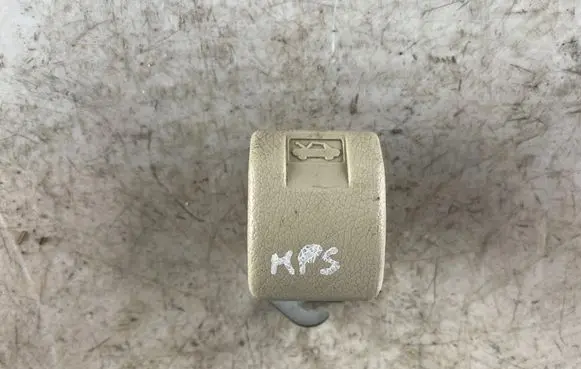 Mitsubishi Pajero Sport I Engine bonnet (hood) release handle