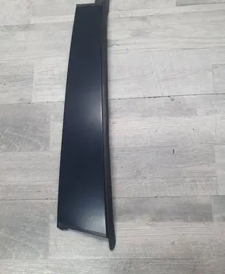 Mercedes-Benz ML AMG W164 Rear door glass trim molding