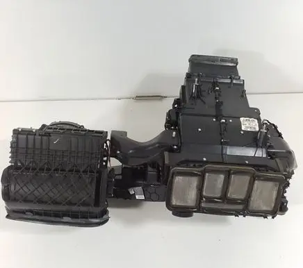 Mercedes-Benz R W251 Interior heater climate box assembly A2518300360 A2518301160