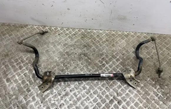 Mercedes-Benz E AMG W213 Front anti-roll bar/sway bar A2053231565