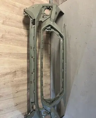 Toyota RAV 4 (XA20) Front bumper