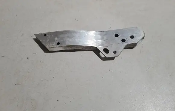 Mercedes-Benz E W213 Radiator support slam panel bracket T52785A