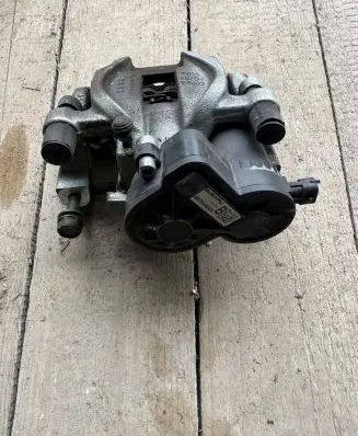 Subaru Outback (BT) Rear brake caliper 26620AN00A