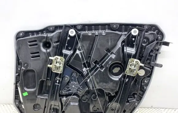 Mercedes-Benz GLE W167 Front door window regulator with motor A1677207900