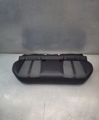 Peugeot 308 Rear seat 