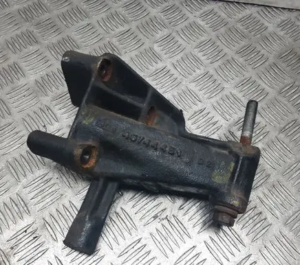Alfa Romeo 147 Engine mounting bracket 46744451