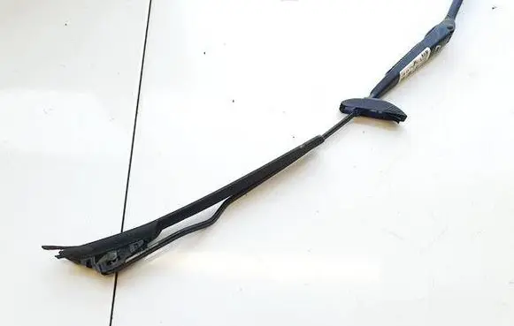 Opel Astra G Front wiper blade arm 90559554