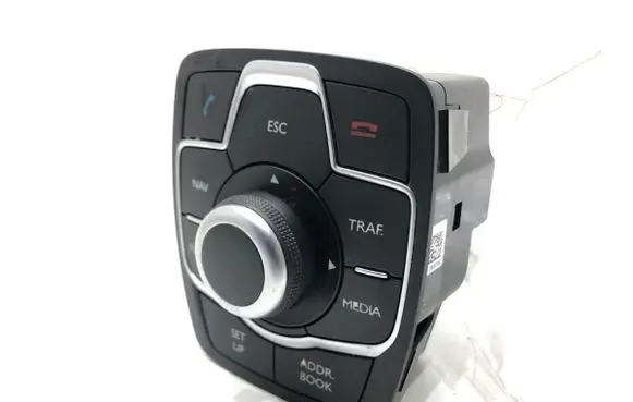 Radio/CD/DVD/GPS head unit