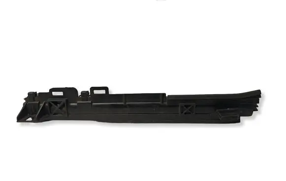 Mercedes-Benz C W204 Radiator mount bracket A2045010320