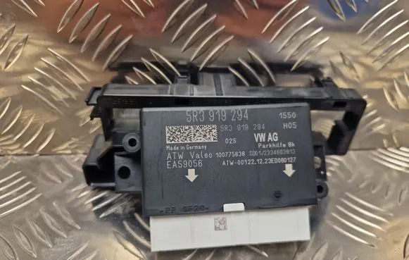 Skoda Octavia Mk4 Parking PDC control unit/module 5R3919294