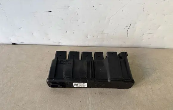 BMW 4 G22 G23 G24 G26 Power management control unit 8638551