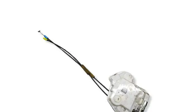 Mitsubishi Outlander Front door lock 