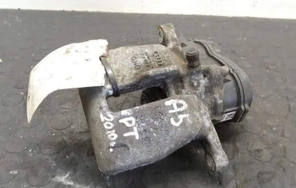 Audi A4 S4 B8 8K Rear brake caliper 32335478 6443A