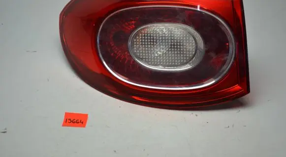 Volkswagen Tiguan Rear/tail lights 5N0945095H 00969101 6820