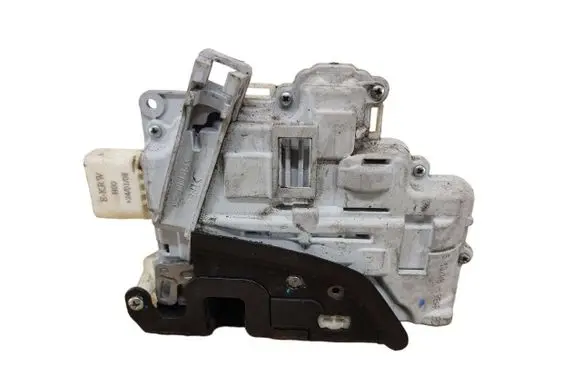 Audi A6 S6 C6 4F Rear door lock 4F0839016A