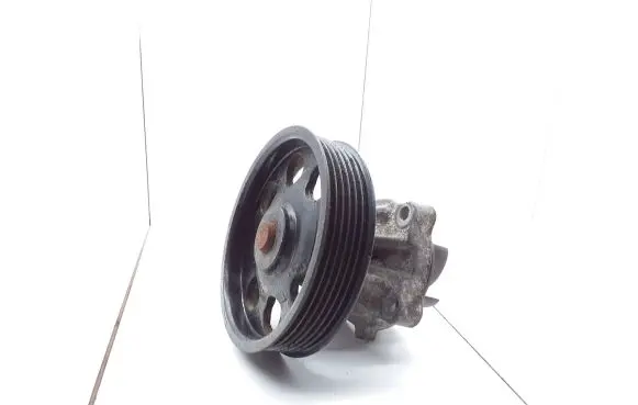 Opel Astra H Water pump