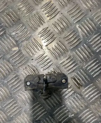 Subaru Forester SG Engine bonnet/hood lock/latch loop/hook 