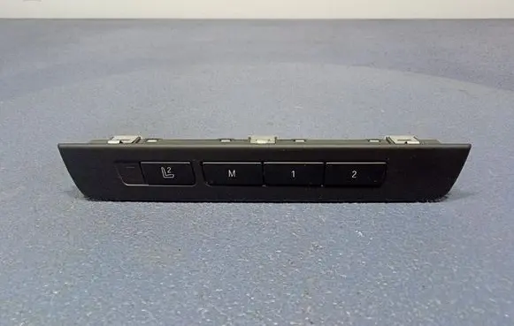 BMW 7 F01 F02 F03 F04 Seat heating switch 9215738