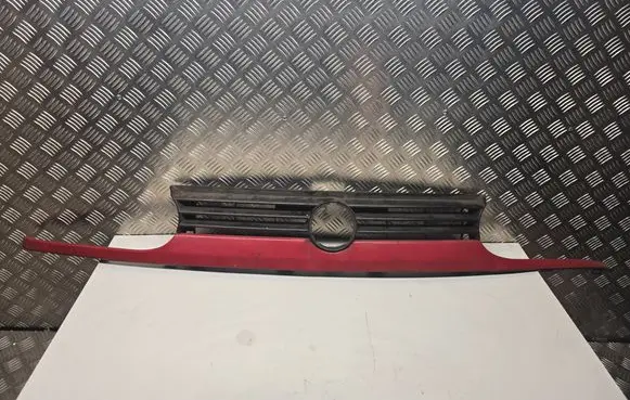 Volkswagen Golf III Front grill 1H6853653C