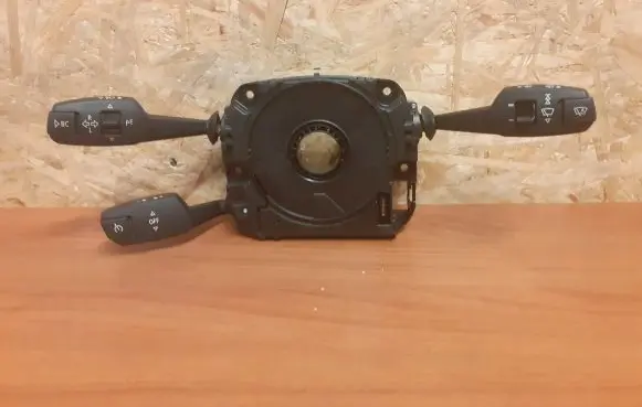 BMW X5 E70 Indicator stalk 01308150 01208197