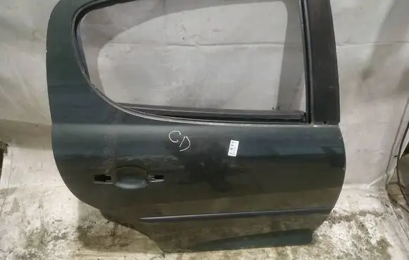 Peugeot 207 Rear door 
