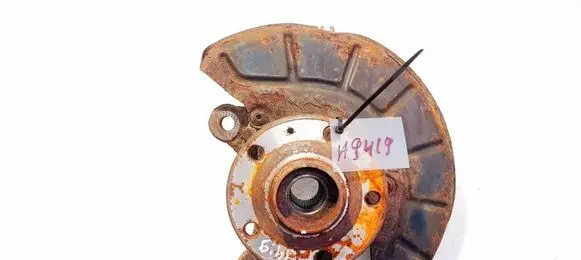 Skoda Octavia Mk2 (1Z) Front wheel hub
